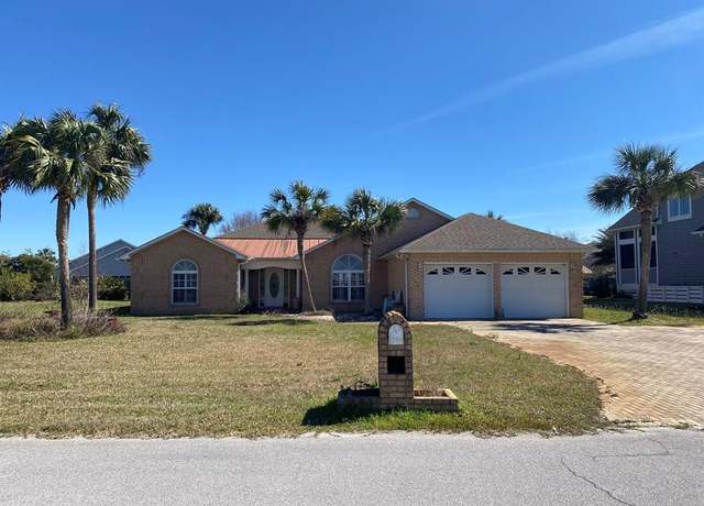 Property at 212 Buccaneer Dr, Port St. Joe, FL 32456, 3 beds, 3 baths