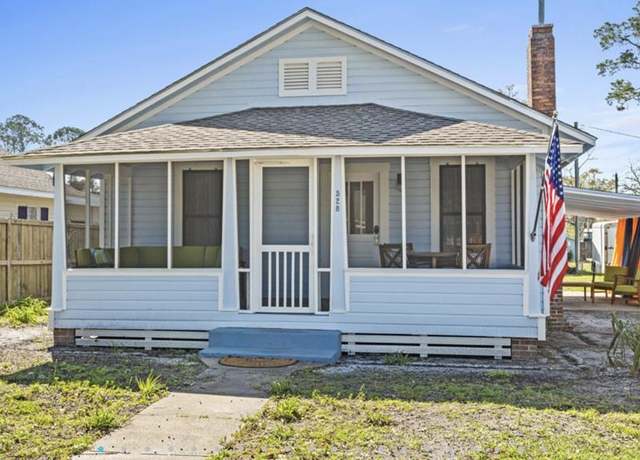 Property at 528 7th St, Port St. Joe, FL 32456, 2 beds, 1 bath