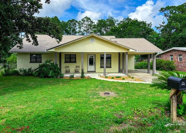 Property at 121 Wescott Cir, Port St. Joe, FL 32456, 3 beds, 2 baths