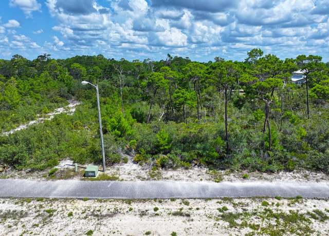 Property at 279 Ridgecrest Pkwy, Eastpoint, FL 32328