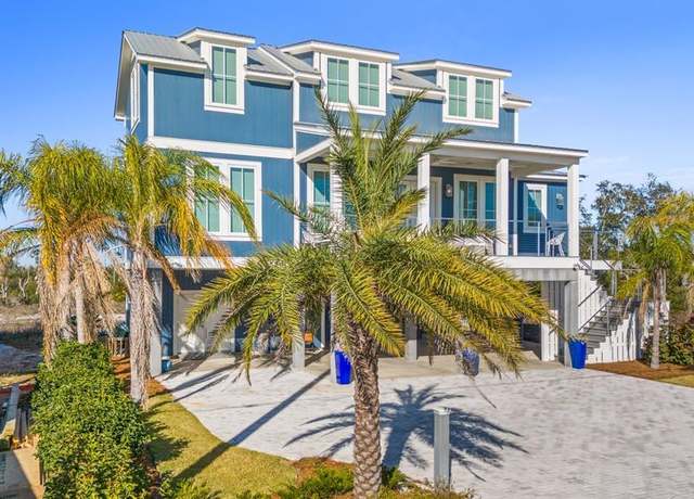 Property at 112 Canal Pkwy, Mexico Beach, FL 32456, 4 beds, 5 baths