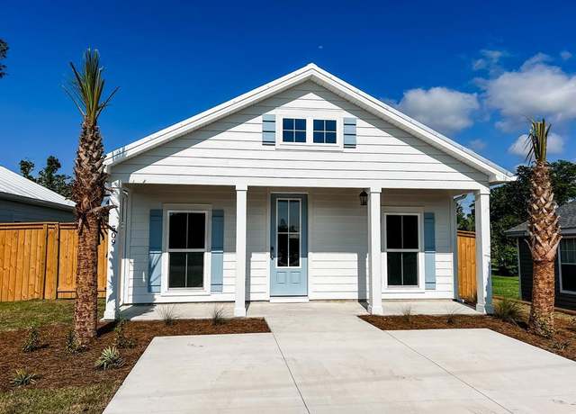 Property at 509 Woodward Ave, Port St. Joe, FL 32456, 2 beds, 2 baths