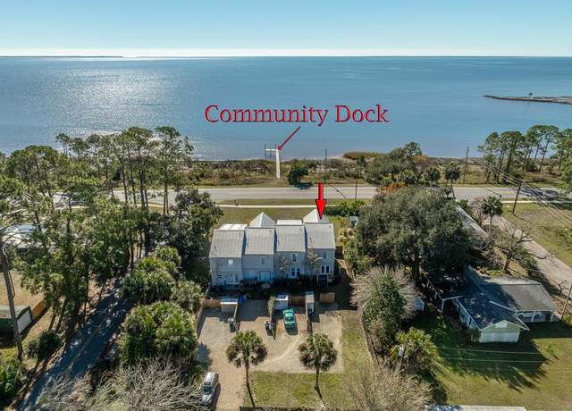 Property at 309 Hwy 98 Unit 1, Apalachicola, FL 32320, 2 beds, 2.5 baths