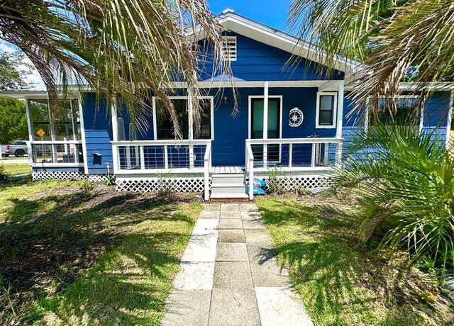 Property at 607 Three Rivers Rd, Carrabelle, FL 32322, 2 beds, 2 baths