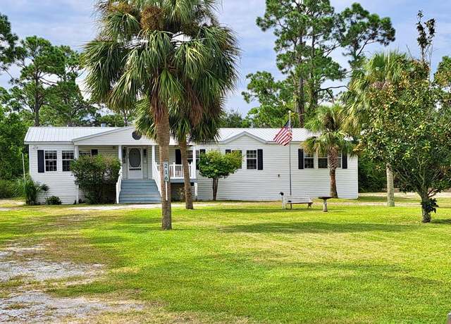 Property at 216 Whiting St, Port St. Joe, FL 32456, 2 beds, 3 baths