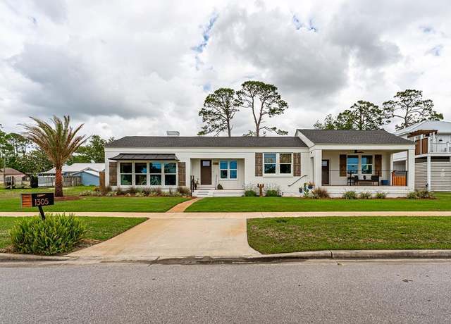 Property at 1305 Monument Ave, Port St. Joe, FL 32456, 4 beds, 3.5 baths