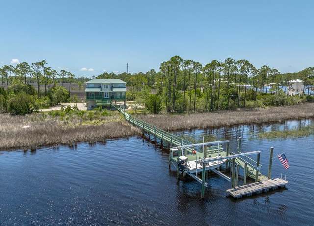 Property at 588 River Rd, Carrabelle, FL 32322, 3 beds, 3.5 baths