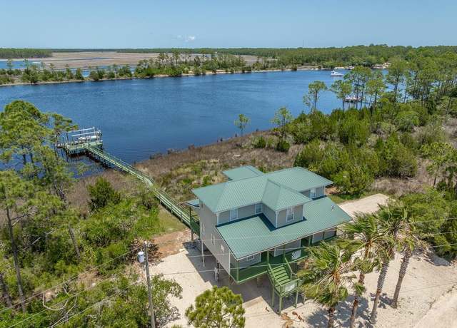 Property at 588 River Rd, Carrabelle, FL 32322, 3 beds, 3.5 baths