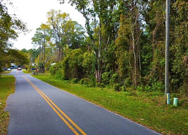 Property at Lot 6-8 Jacobie O'neil Ln, Apalachicola, FL 32320