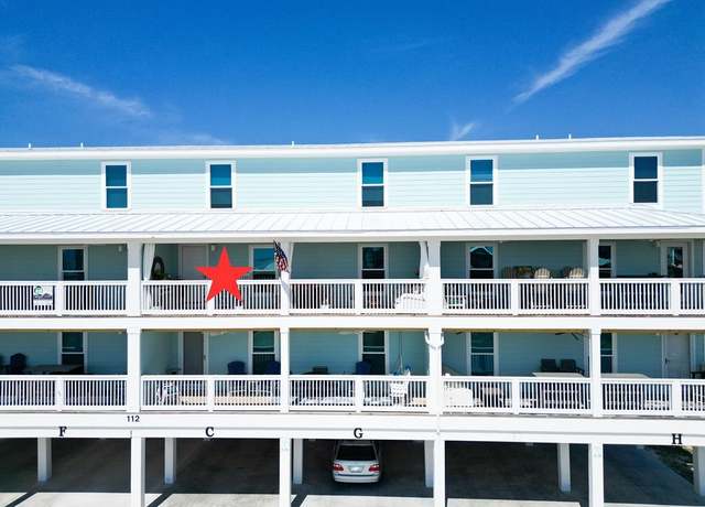 Property at 112 32nd St, Mexico Beach, FL 32456, 4 beds, 2.5 baths