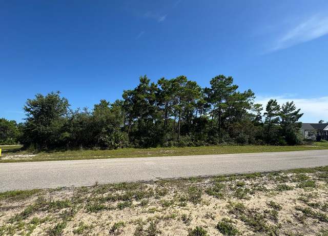 Property at 303 Hibiscus Ln, Eastpoint, FL 32328
