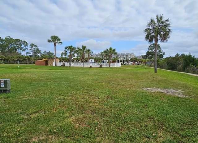 Property at 292 Chris Craft Dr, Carrabelle, FL 32322