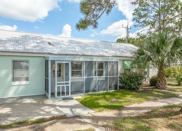 Property at 11-2 W Pine St, Lanark Village, FL 32323, 1 bed, 1 bath