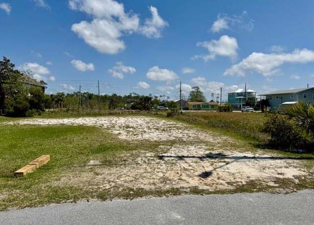 Property at 126 Pine St, Mexico Beach, FL 32456