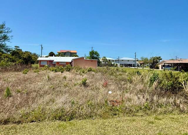Property at 133 Pine St, Mexico Beach, FL 32456