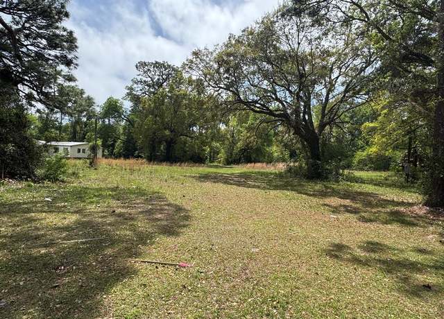Property at 232 17th St, Apalachicola, FL 32320