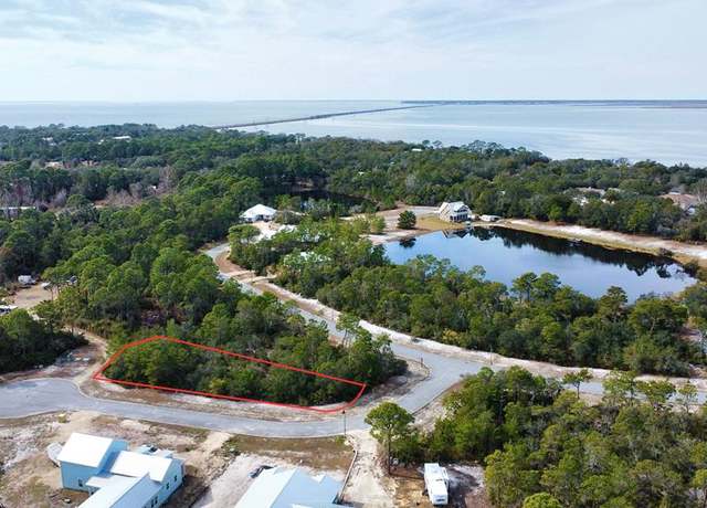 Property at 158 Singleleaf Rd, Eastpoint, FL 32328