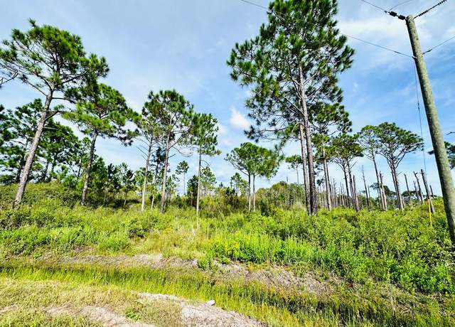 Property at 642 Ridge Rd, Eastpoint, FL 32328