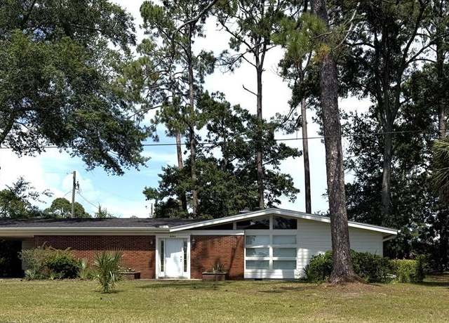 Property at 2203 Monument Ave, Port St. Joe, FL 32456, 3 beds, 2 baths