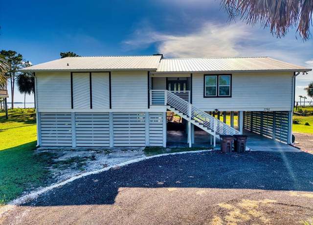 Property at 2291 Sr 30-a, Port St. Joe, FL 32456, 4 beds, 2.5 baths