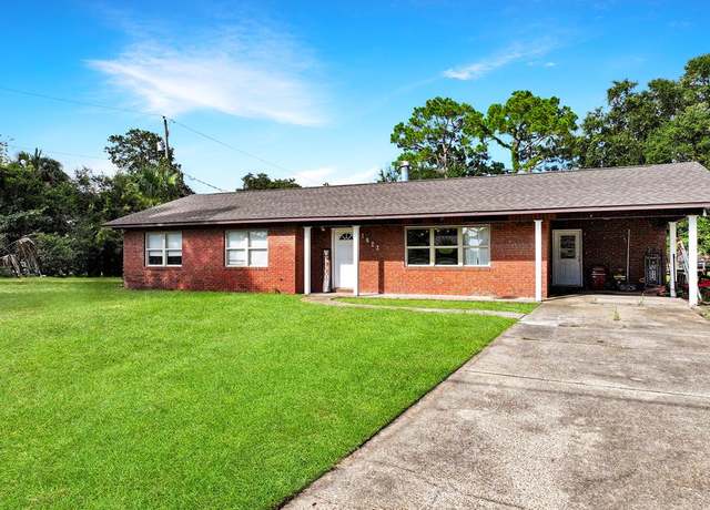 Property at 1623 Monument Ave, Port St. Joe, FL 32456, 3 beds, 2 baths