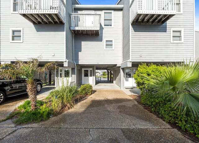 Property at 151 Parkside Cir, Cape San Blas, FL 32456, 2 beds, 2.5 baths