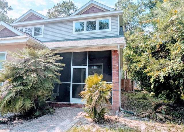 Property at 117 Skimmer Ln, Carrabelle, FL 32322, 3 beds, 3.5 baths