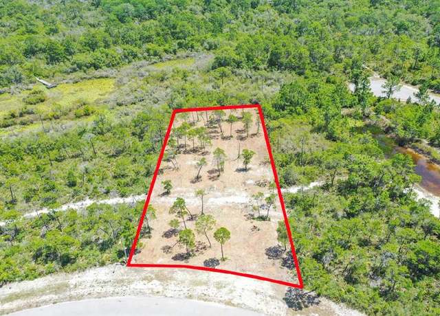 Property at 306 Blue Heron Dr, Eastpoint, FL 32328