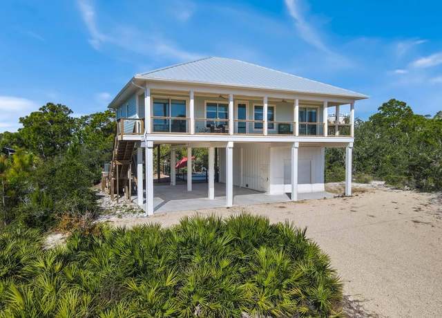 Property at 717 W Pine Ave, St. George Island, FL 32328, 3 beds, 4 baths