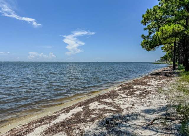 Property at 1405 Hwy 98, Eastpoint, FL 32328