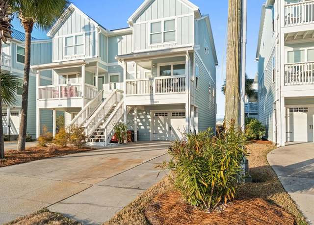Property at 102D Miramar Dr, Mexico Beach, FL 32456, 3 beds, 3.5 baths