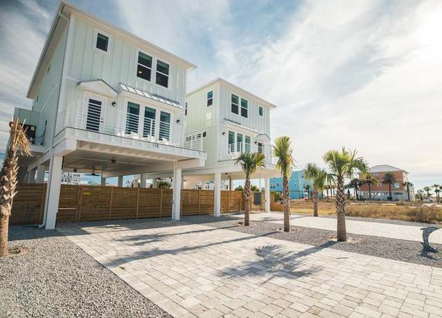 Property at 115 42nd St #1, Mexico Beach, FL 32456, 4 beds, 3.5 baths