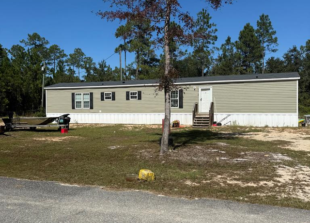 Property at 11032 SW 12th St, Bristol, FL 32321, 3 beds, 2 baths