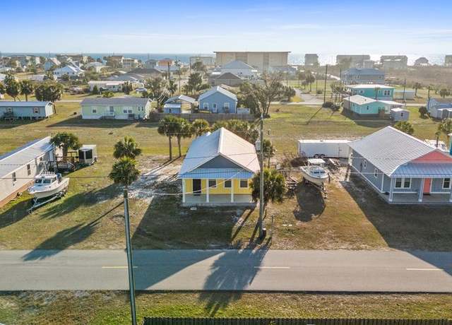 Property at 803 Maryland Blvd, Mexico Beach, FL 32456, 2 beds, 2 baths