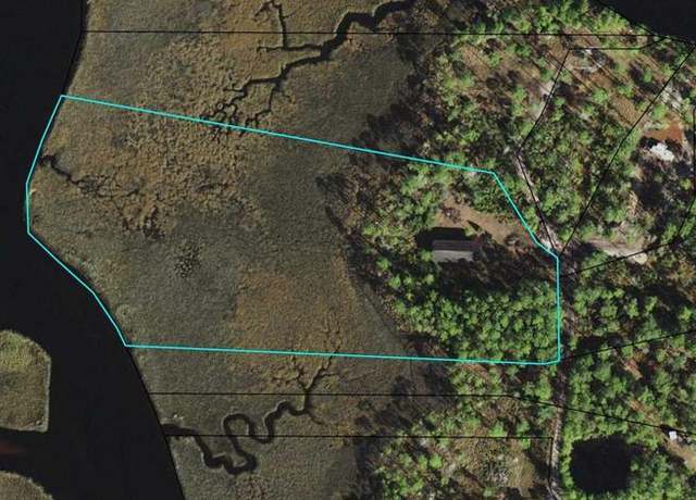 Property at 341 Jay Jay Way, Carrabelle, FL 32322
