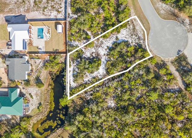 Property at 2 S Brooks Ave, Port St. Joe, FL 32456