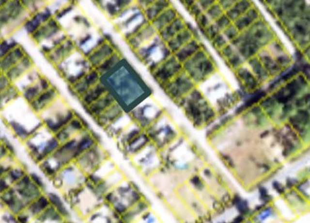 Property at 146 Indiana St, Carrabelle, FL 32322