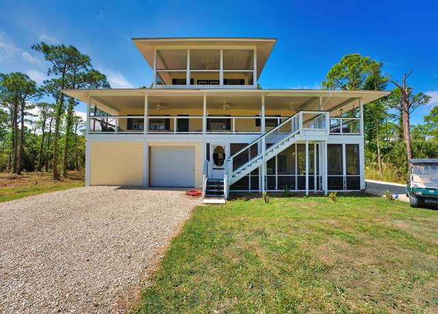 Property at 328 Bruce St, St. George Island, FL 32328, 7 beds, 4 baths
