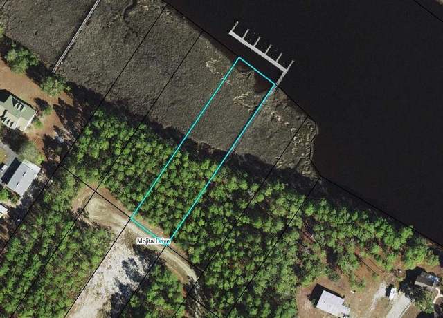 Property at 187 Mojita Dr, Carrabelle, FL 32322