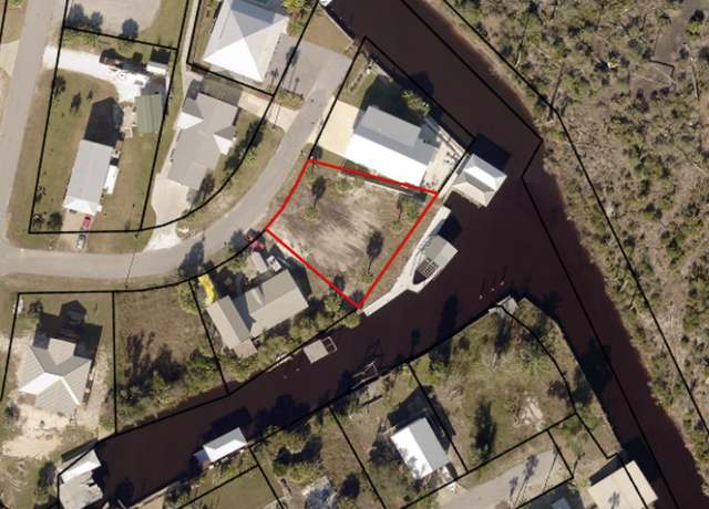 Property at 212 Water Dr, Mexico Beach, FL 32456
