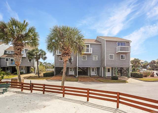 Property at 112 Parkview Ct, Port St. Joe, FL 32456, 2 beds, 2.5 baths