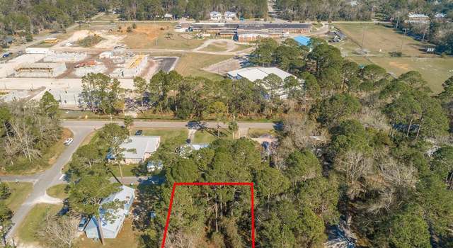 Photo of 192 Sawyer Ln, Apalachicola, FL 32320
