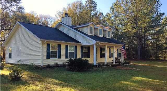 Photo of 226 Corn Griffin St, Wewahitchka, FL 32465