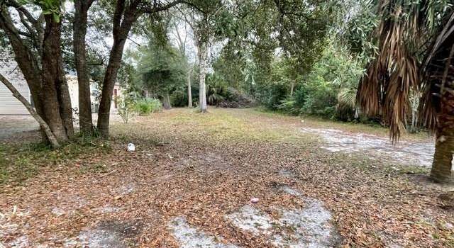 Photo of 235 10th St, Apalachicola, FL 32320
