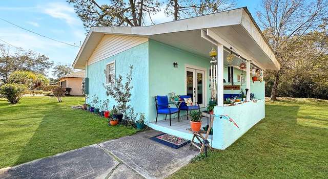 Photo of 222 16th St, Apalachicola, FL 32320