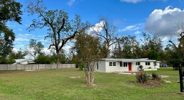 Photo of 210 Lucy Cir, Wewahitchka, FL 32465