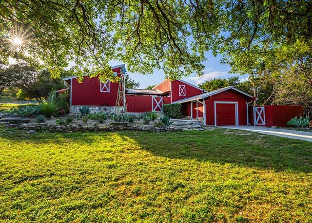 Property at 115 Ridge Grove Rd, Kerrville, TX 78028, 2 beds, 1.5 baths