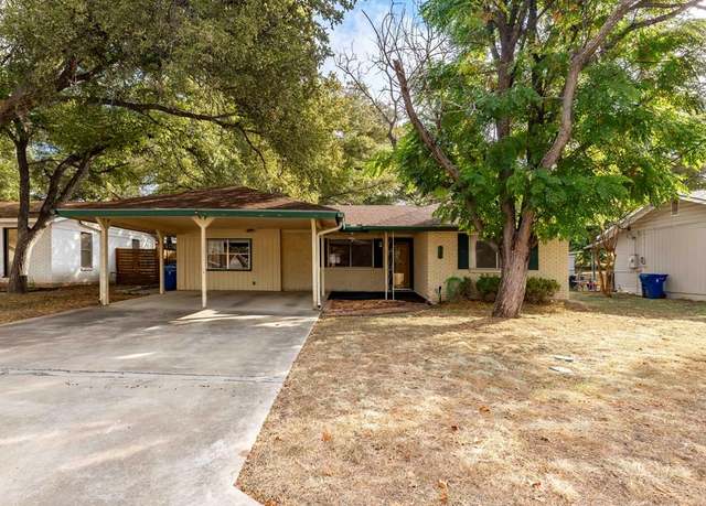 Property at 1108 Donna Kay Dr, Kerrville, TX 78028, 3 beds, 2 baths