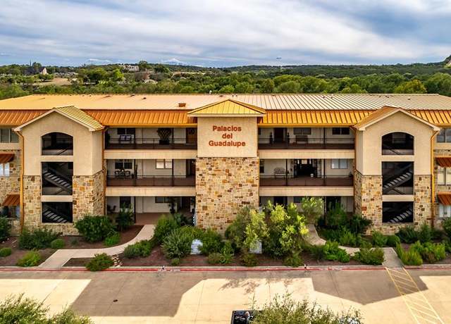 Property at 521 Guadalupe St, Kerrville, TX 78028, 3 beds, 4.5 baths