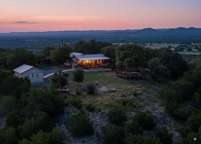 Property at 647 Medina Hills Rd, Medina, TX 78055, 3 beds, 3 baths